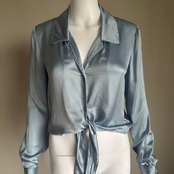 Aritzia Wilfred Peaufiner Satin Tie Front Shirt Light Blue - Picture 2 of 8
